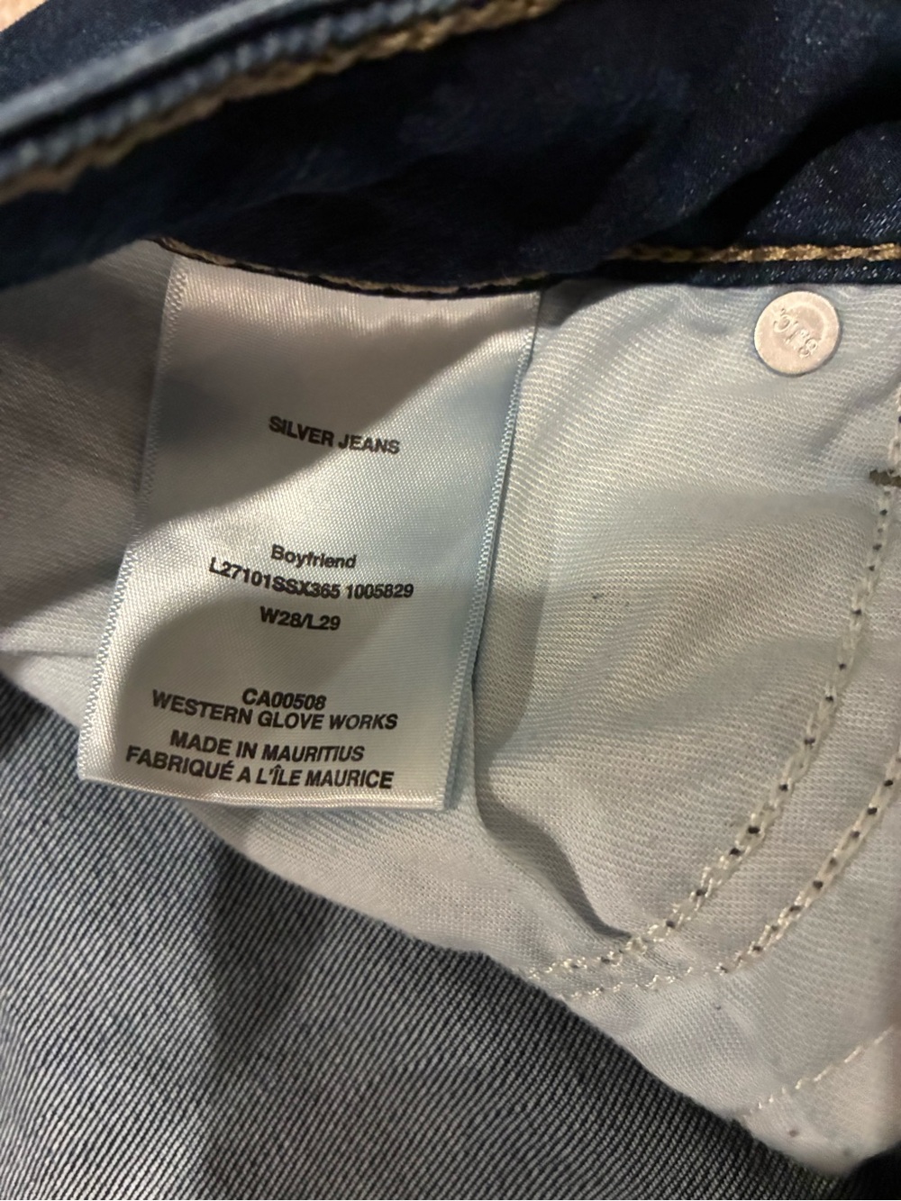 Silver Jeans Women’s 28 Blue Boyfriend LIKE NEW! - Picture 9 of 9